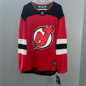 New Jersey Devils Authentic Taylor Hall Sewn NHL Hockey Jersey Size Large NWT